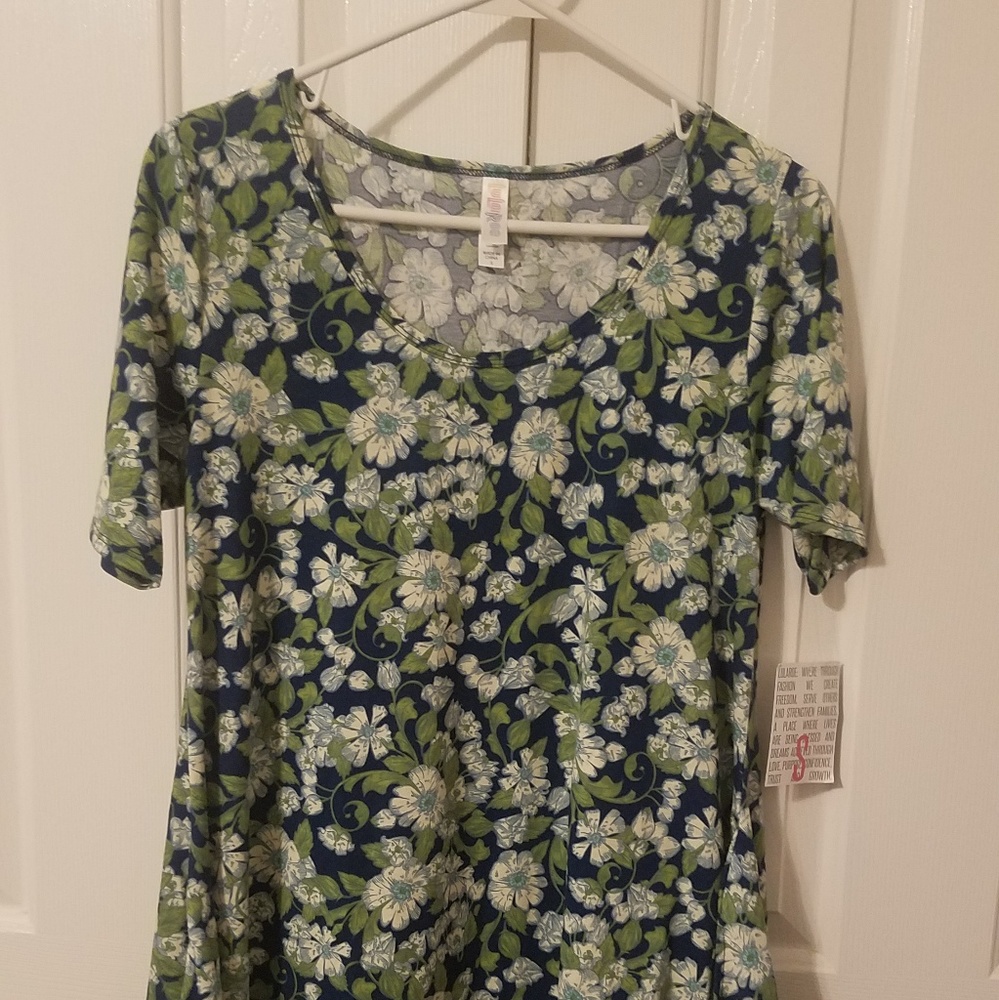 Lularoe Perfect T